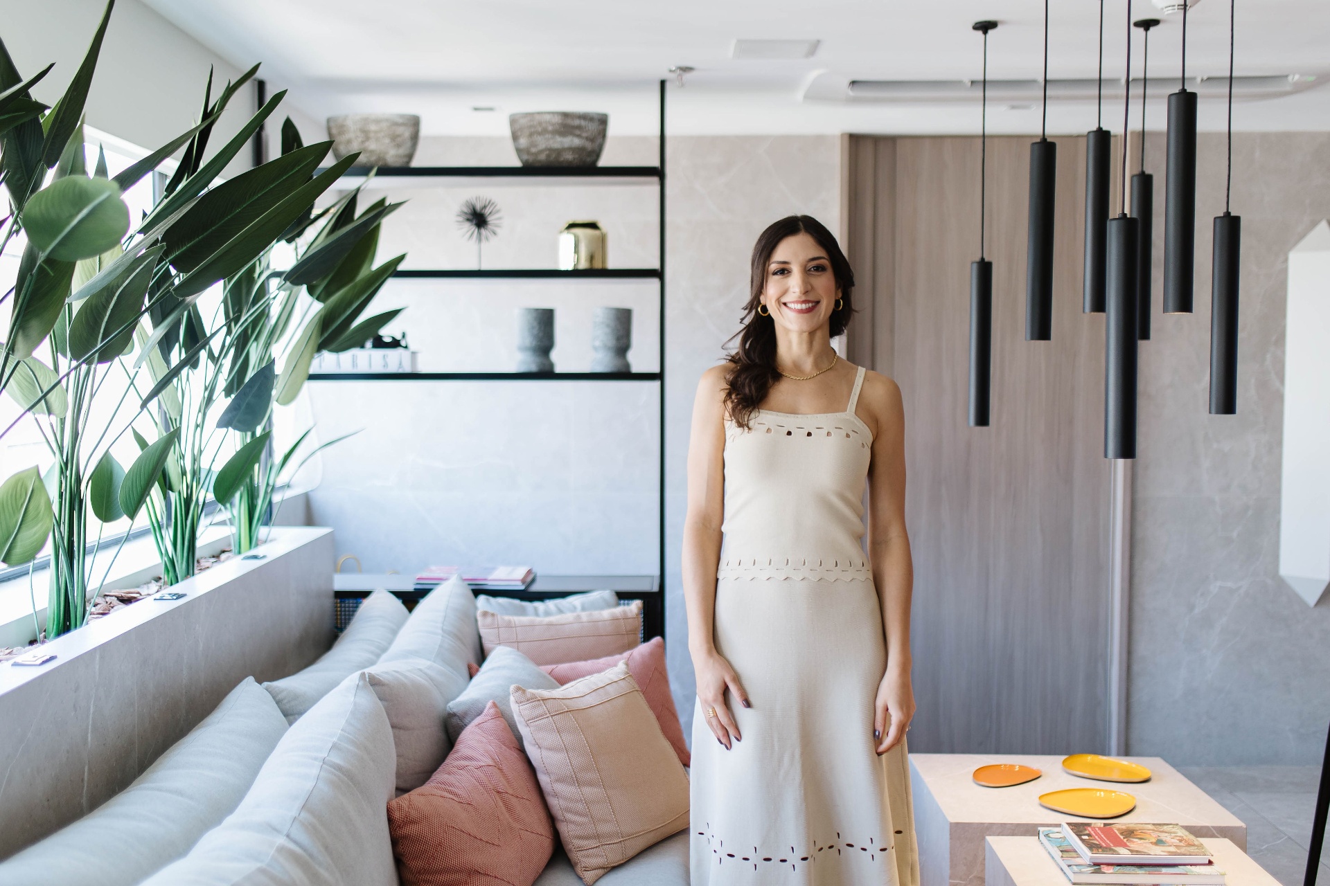 Dra. Laís Ferraz Scaranello - Ginecologista